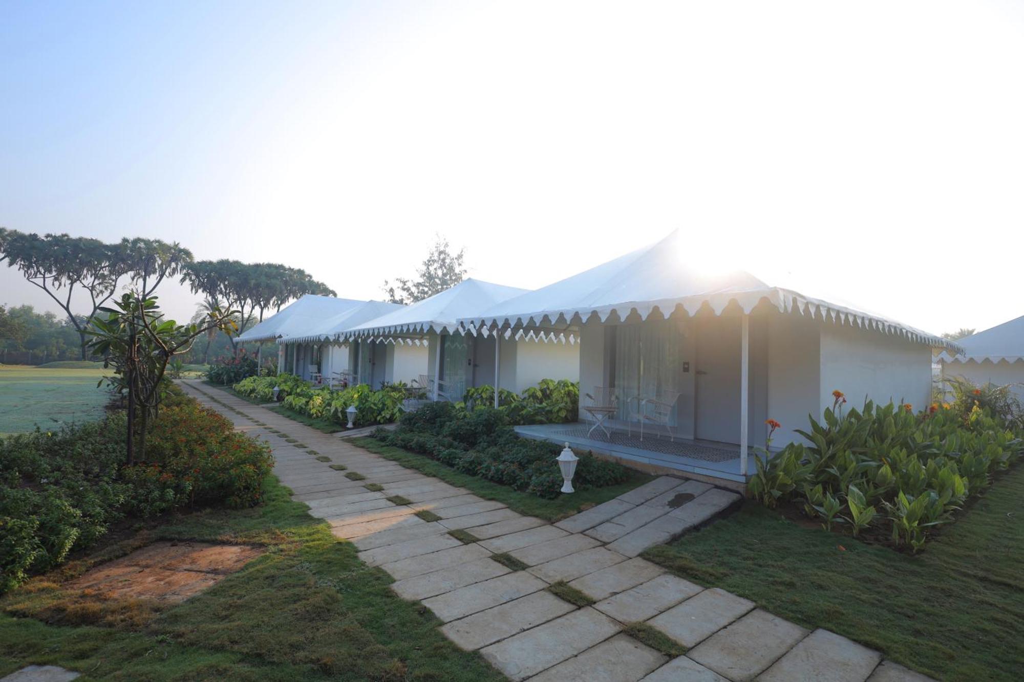 The Fern Seaside Luxurious Tent Resort Даман Екстер'єр фото